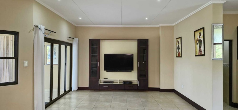 Townhouse for sale in Zimbali Estate - 1BD1718291