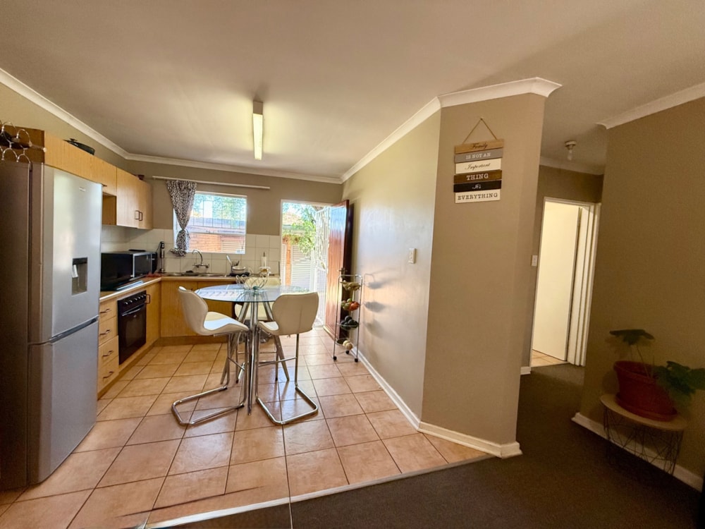 Townhouse for sale in Langenhovenpark - 1BX1717703 Townhouse for sale in Langenhovenpark - 1BX1717703