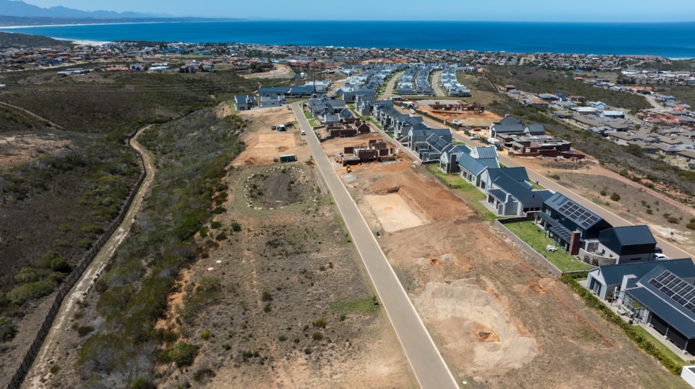 House for sale in Renosterbos Estate - 1MB1720056 House for sale in Renosterbos Estate - 1MB1720056