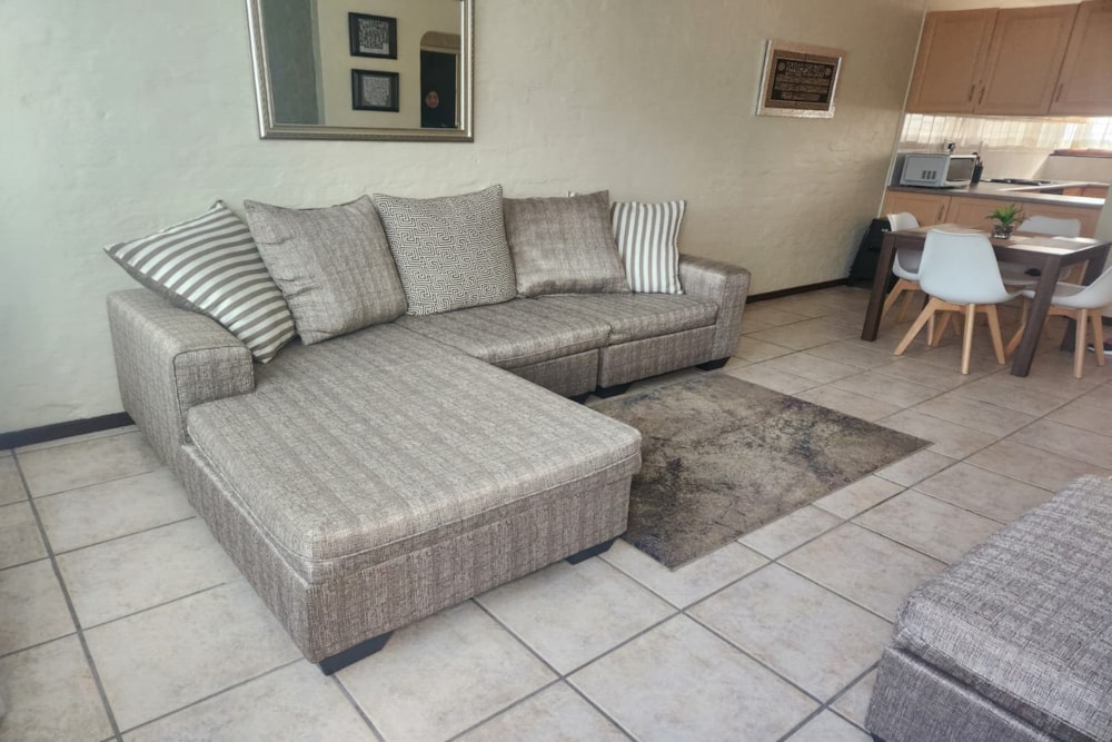 Apartment to rent in Doonside - 1WB1718943 Apartment to rent in Doonside - 1WB1718943