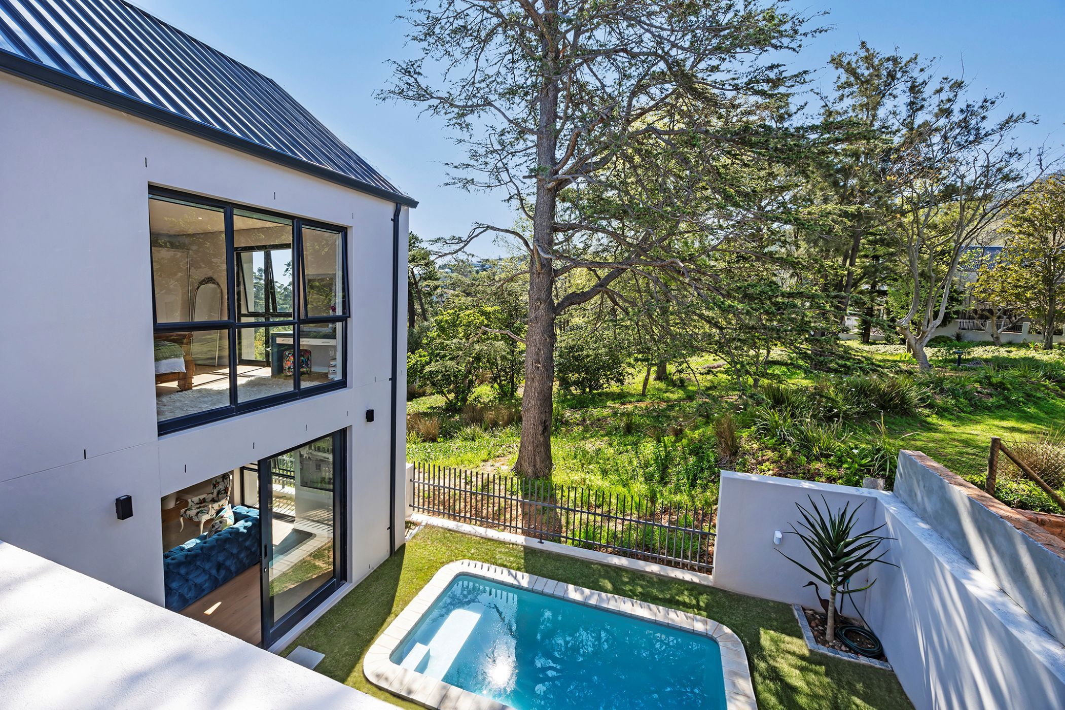 Security complex home for sale in Worlds View, Somerset West - SW1713404