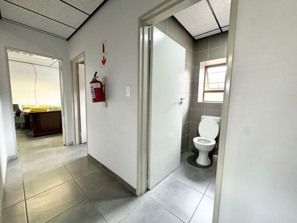 Commercial office for sale in Polokwane Central - 1PS1718112 Commercial office for sale in Polokwane Central - 1PS1718112