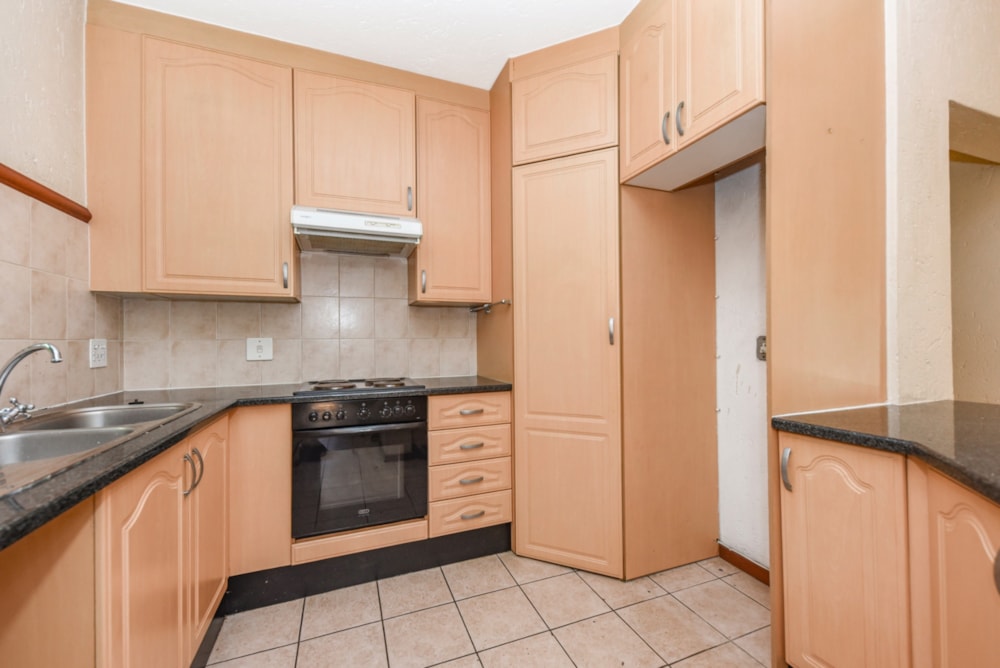 Townhouse for sale in Douglasdale - FW1704242 Townhouse for sale in Douglasdale - FW1704242