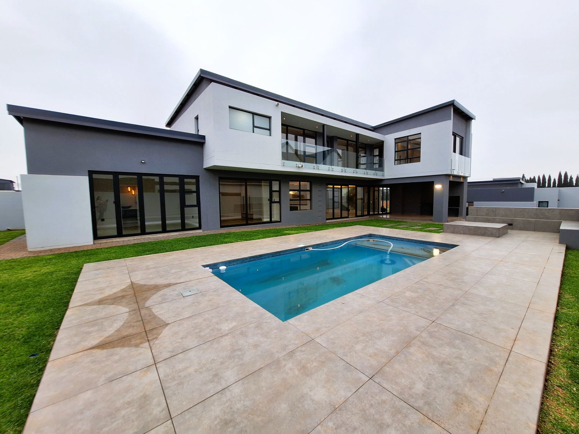 House for sale in Midstream Estate - CN1659266