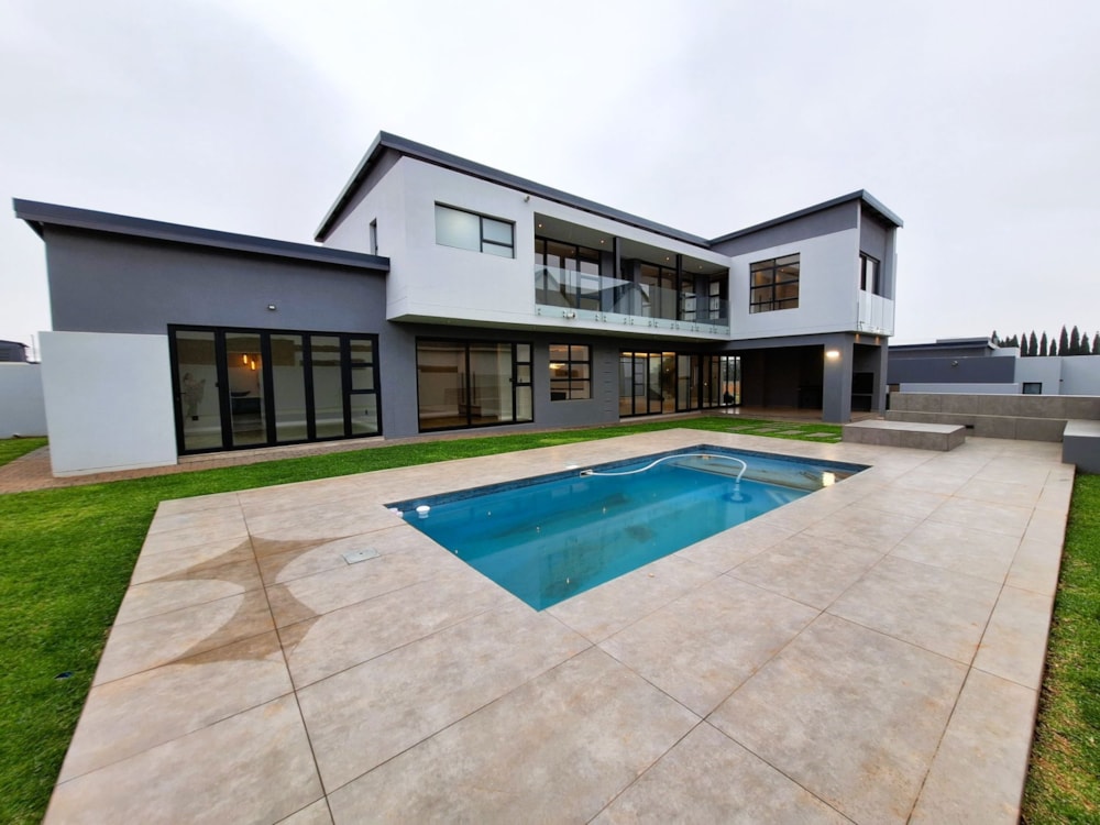 House for sale in Midstream Estate - CN1659266