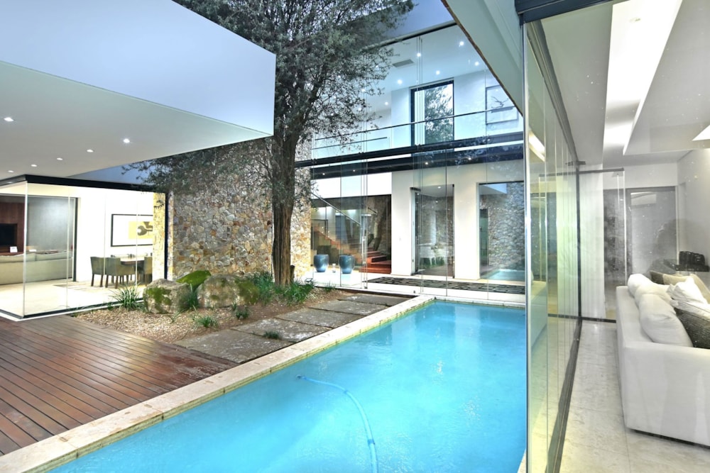 Double-storey cluster for sale in Hyde Park, Sandton - HP1720572 Double-storey cluster for sale in Hyde Park, Sandton - HP1720572