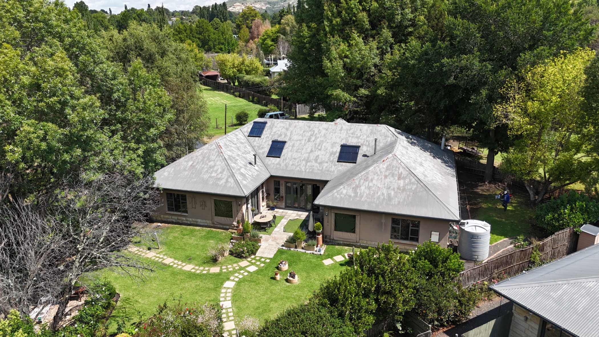 House for sale in Clarens - 1CS1662953