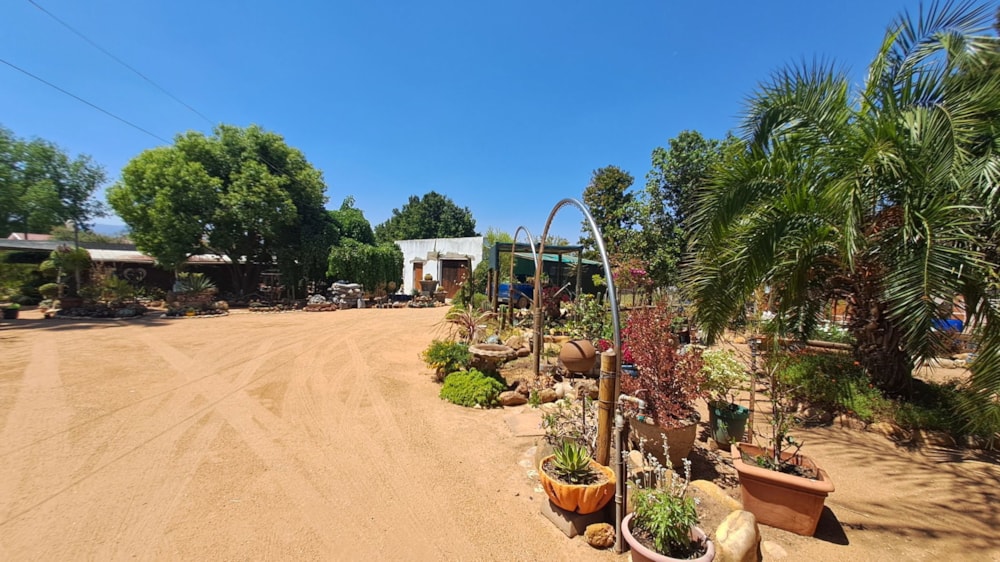 Commercial retail property for sale in Heidelberg, Garden Route - 1SR1663449