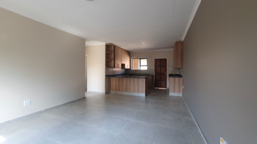 Townhouse for sale in Riversdale, Meyerton - 1VT1717355