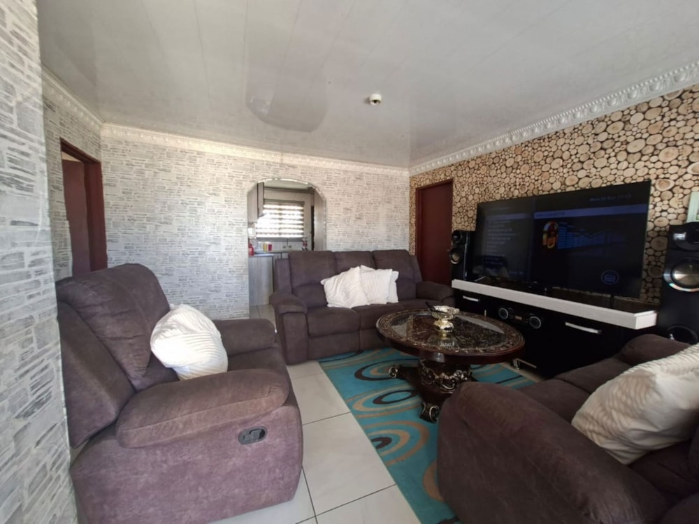 House for sale in Bronville - 1WM1671112 House for sale in Bronville - 1WM1671112