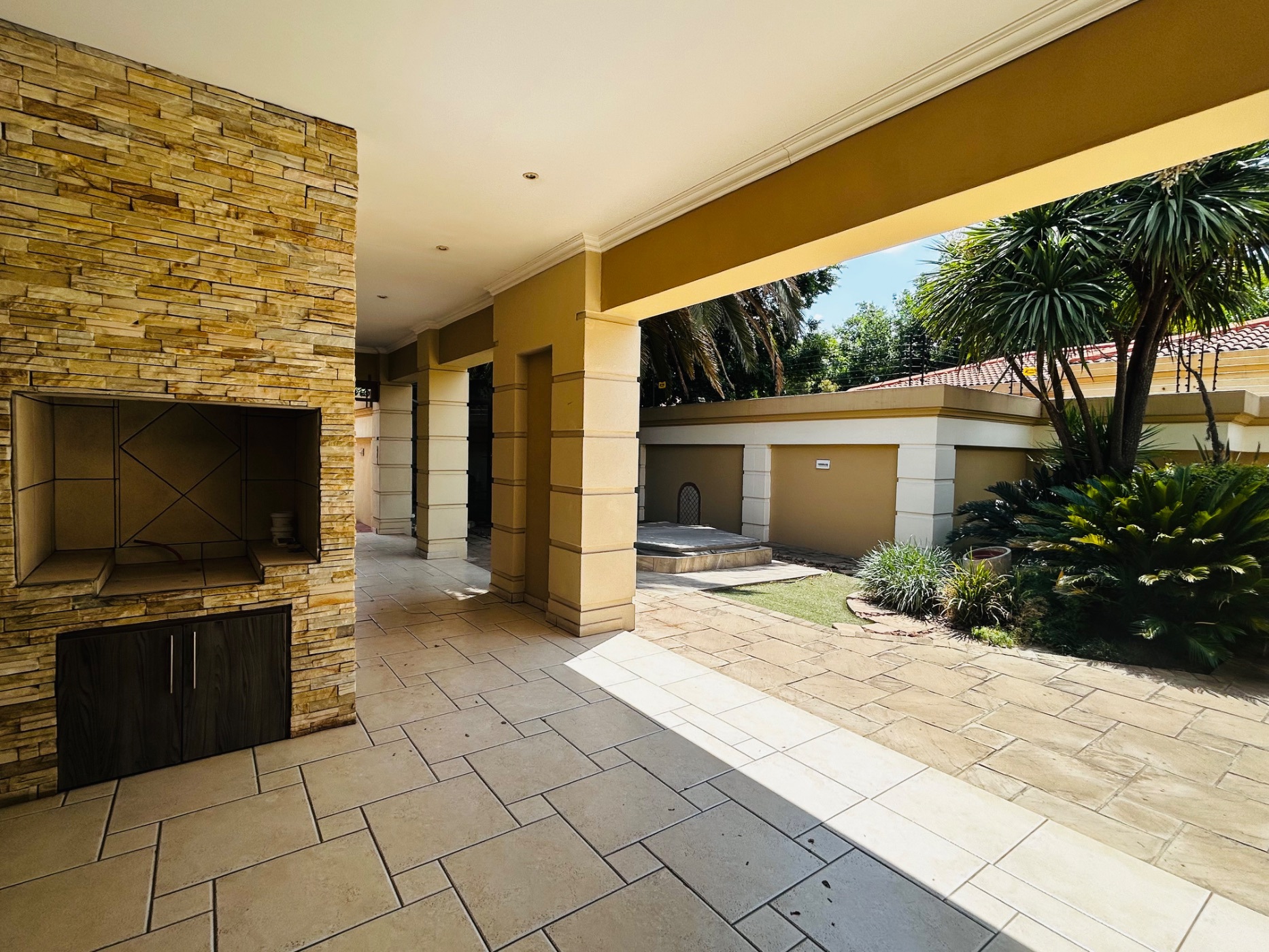 Townhouse for sale in Three Rivers Proper - 1VT1718804