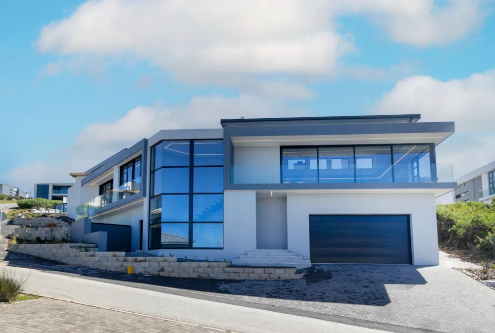 House for sale in Pinnacle Point Golf Estate - 1MB1717890