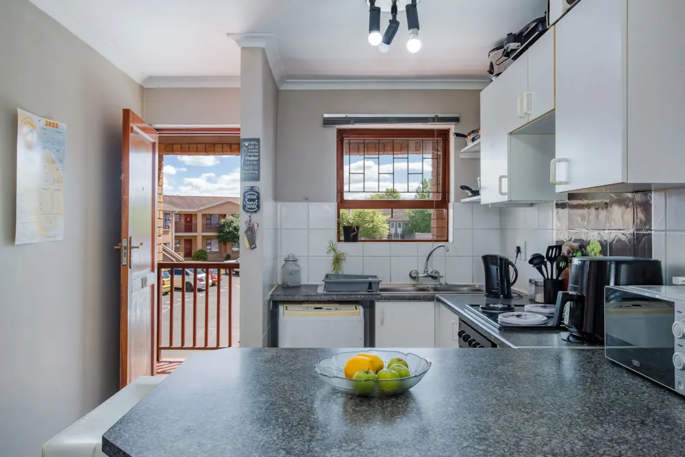 Apartment sold in Paarl - TK1718096 Apartment sold in Paarl - TK1718096