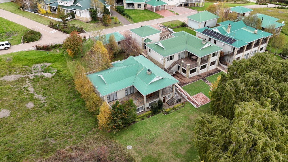 Golf estate house for sale in Clarens - 1CS1679532