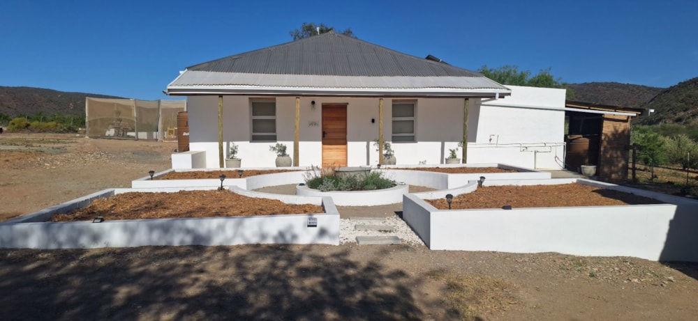 Smallholding sold in Oudtshoorn Rural - 1OU1683848