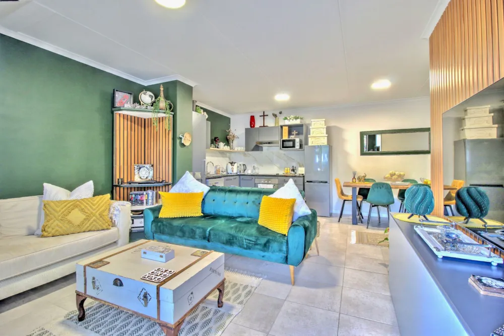 Apartment sold in Burgundy Estate - 1PLA1721902