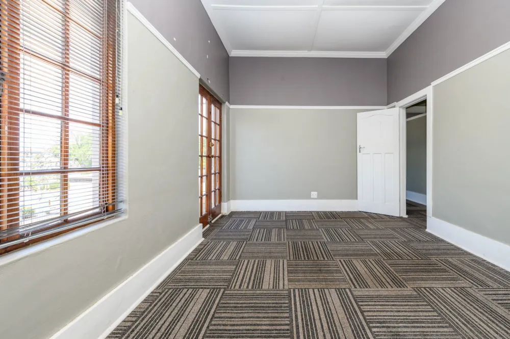 Commercial office for sale in Central, Port Elizabeth, Gqeberha - 1PLZ1720003 Commercial office for sale in Central, Port Elizabeth, Gqeberha - 1PLZ1720003
