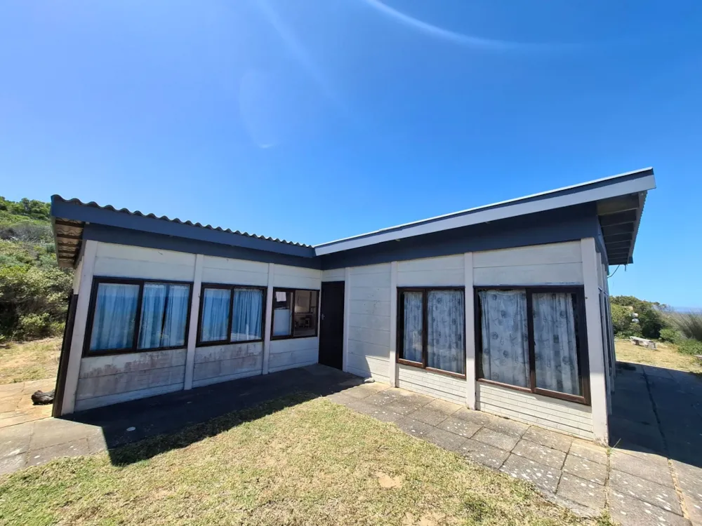 Fynbos farm sold in Stilbaai Rural - 1SR1695275 Fynbos farm sold in Stilbaai Rural - 1SR1695275