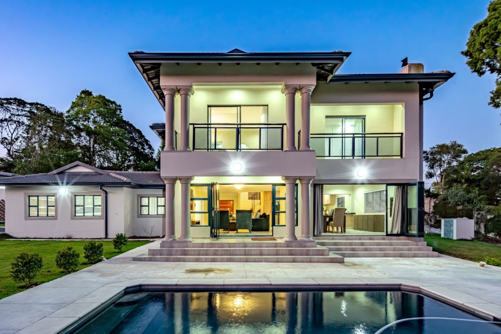 Double-storey house for sale in Kloof - 1KF1715974