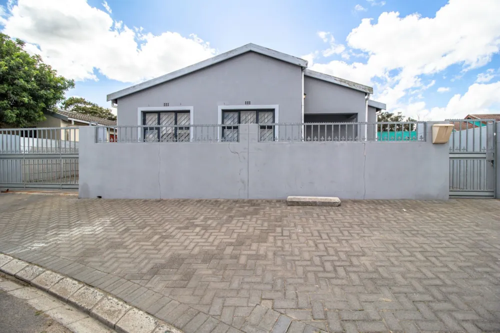 House sold in Camelot, Blue Downs - 1KV1718013 House sold in Camelot, Blue Downs - 1KV1718013