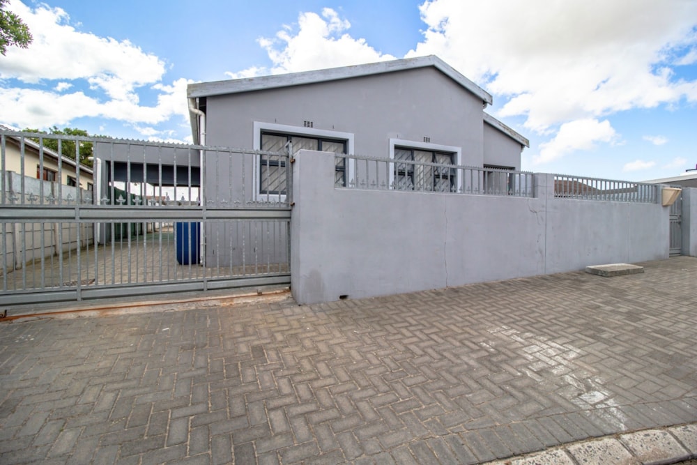 House for sale in Camelot, Blue Downs - 1KV1718013 House for sale in Camelot, Blue Downs - 1KV1718013