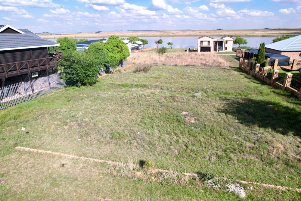 Vacant land for sale in Summer Place Estate - PRN1695739