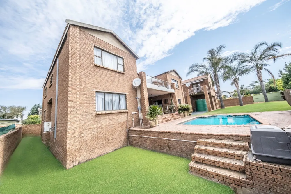 Double-storey house sold in Bankenveld  - 1WD1717809