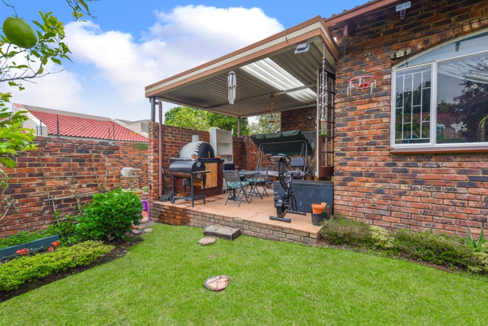 Townhouse for sale in Rivonia - HP1747399
