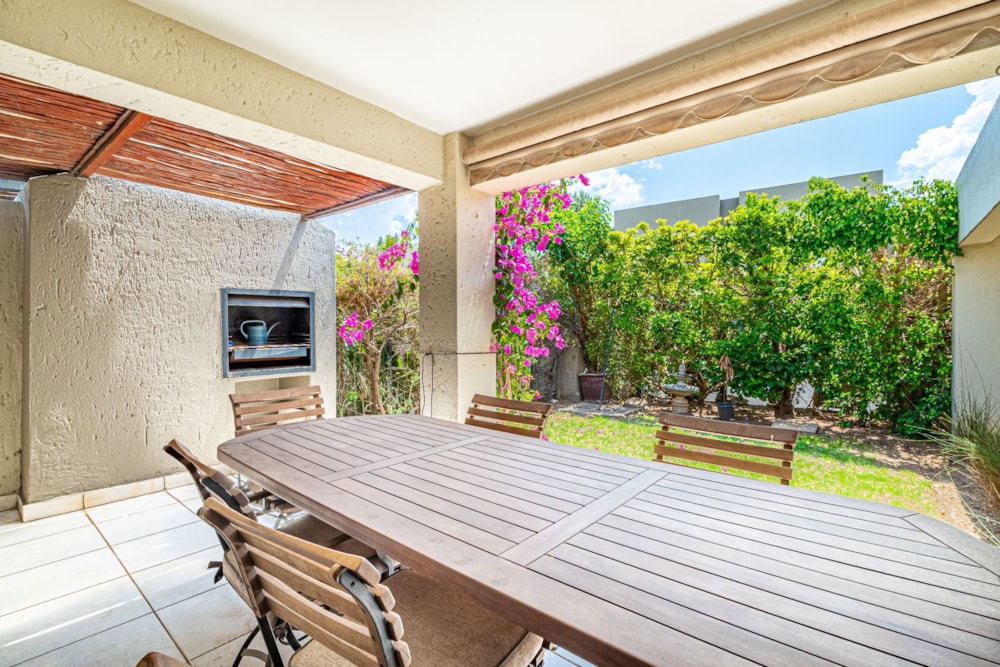 Townhouse for sale in Bryanston - HP1717282 Townhouse for sale in Bryanston - HP1717282