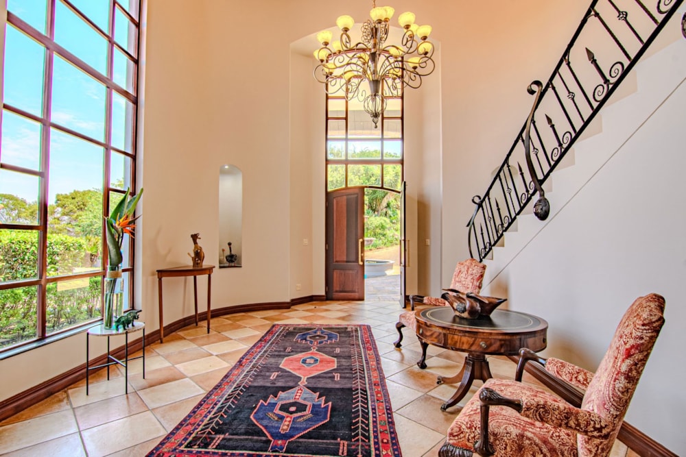 Double-storey house for sale in Mooikloof - PT1718092 Double-storey house for sale in Mooikloof - PT1718092