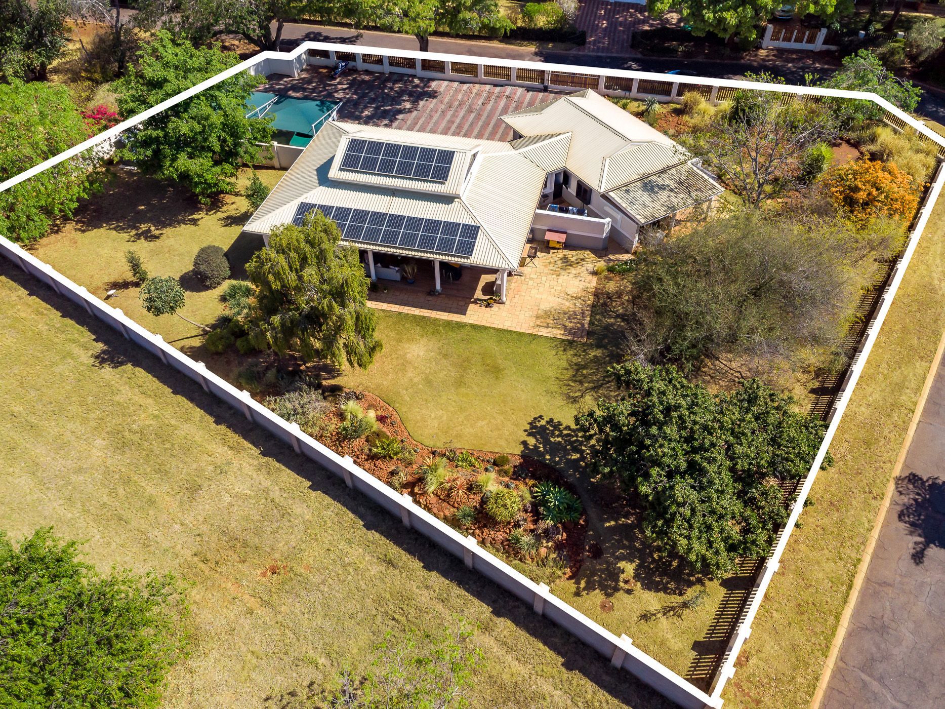 Townhouse for sale in Greystone Park, Zimbabwe - 3ZB1717979