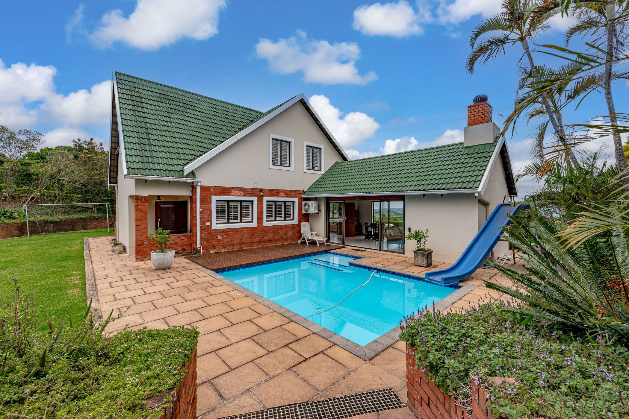 Townhouse for sale in Hillcrest, Upper Highway - 1KF1718335