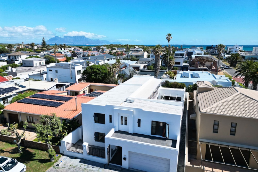 House for sale in Melkbosstrand - 1TV1717963