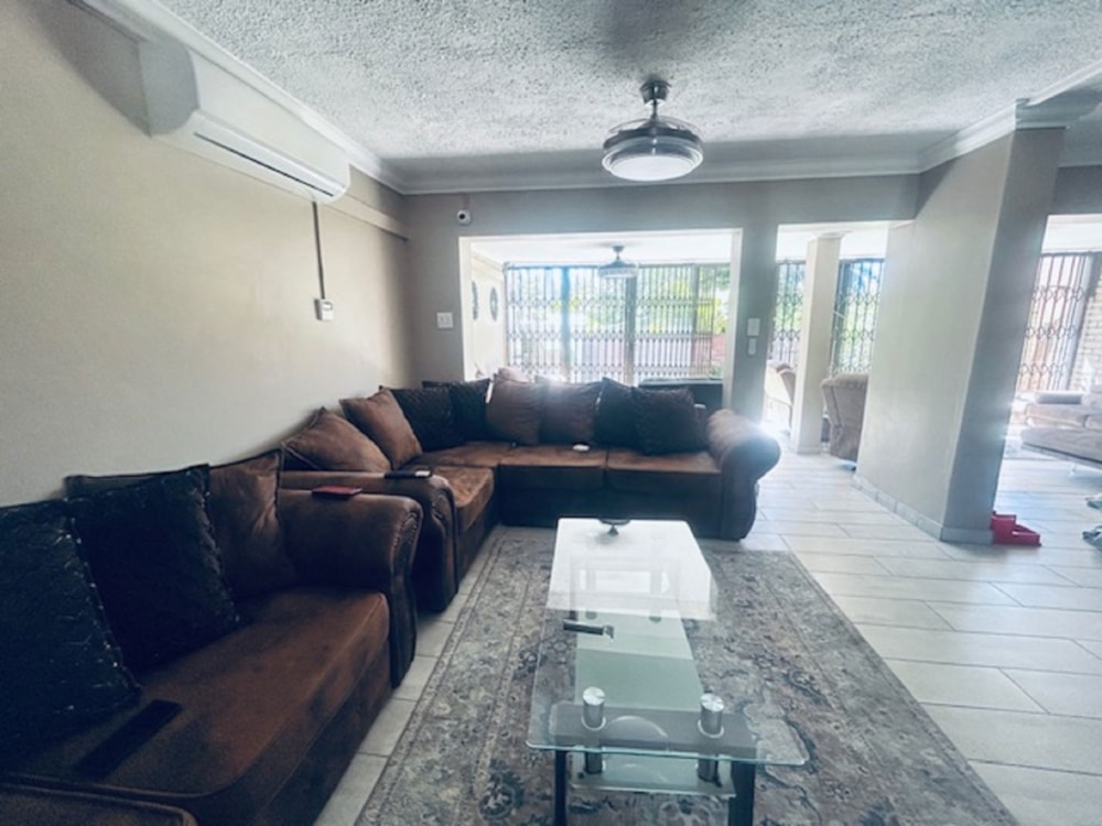 Townhouse for sale in Meer en See - 1RY1709653 Townhouse for sale in Meer en See - 1RY1709653