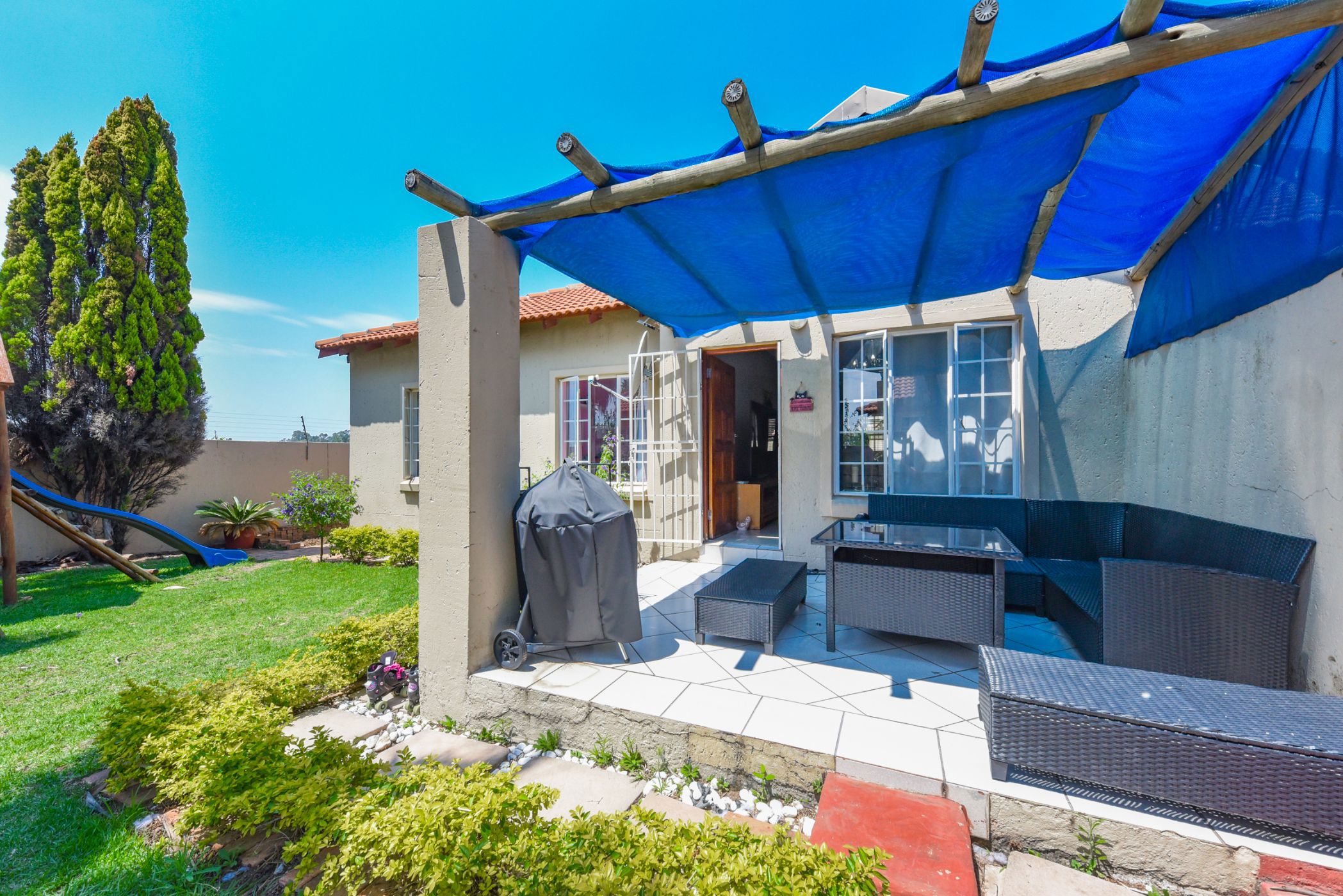 Townhouse for sale in North Riding - FW1718599