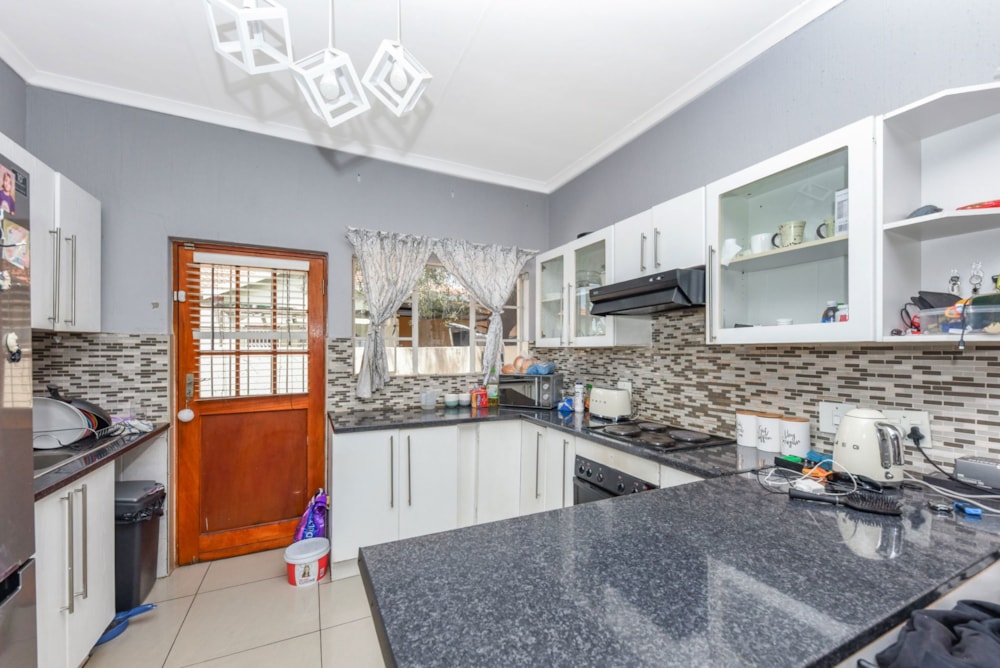 Townhouse for sale in North Riding - FW1718599 Townhouse for sale in North Riding - FW1718599