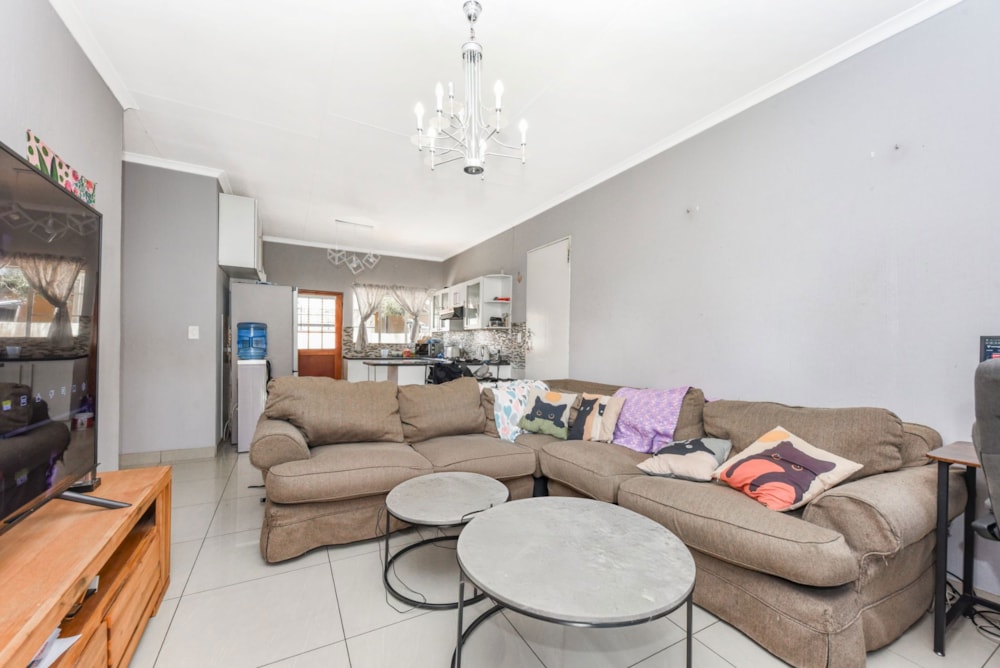 Townhouse for sale in North Riding - FW1718599 Townhouse for sale in North Riding - FW1718599