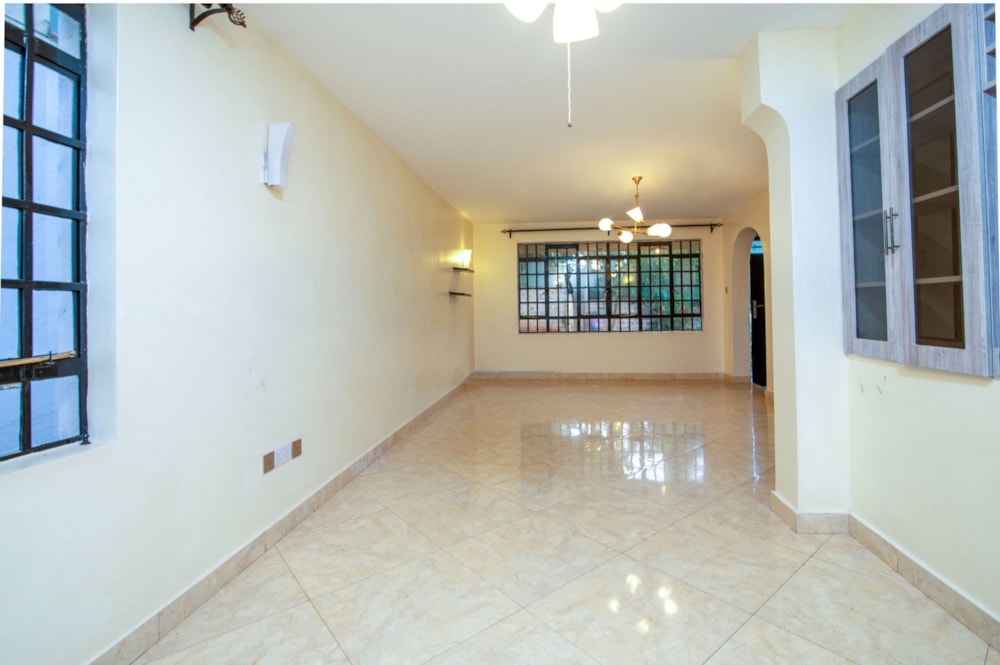 Townhouse for sale in Kiambu Road, Kenya - 3KE1710815 Townhouse for sale in Kiambu Road, Kenya - 3KE1710815