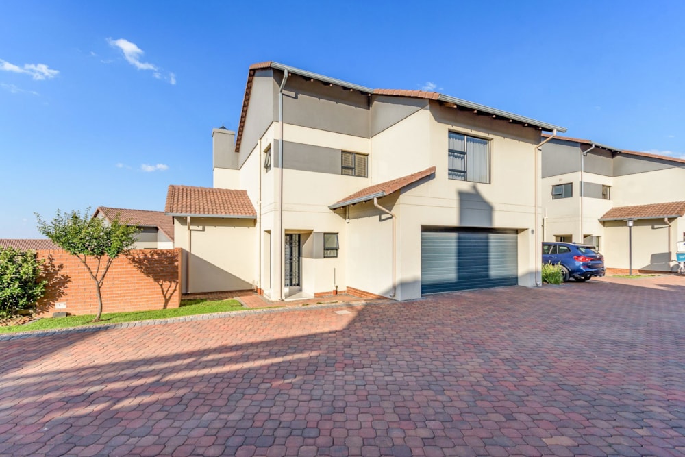 Double-storey apartment for sale in Amorosa - RAN1714555