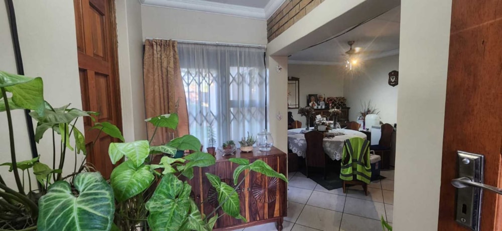 House for sale in Gholfsig - 1MD1718750