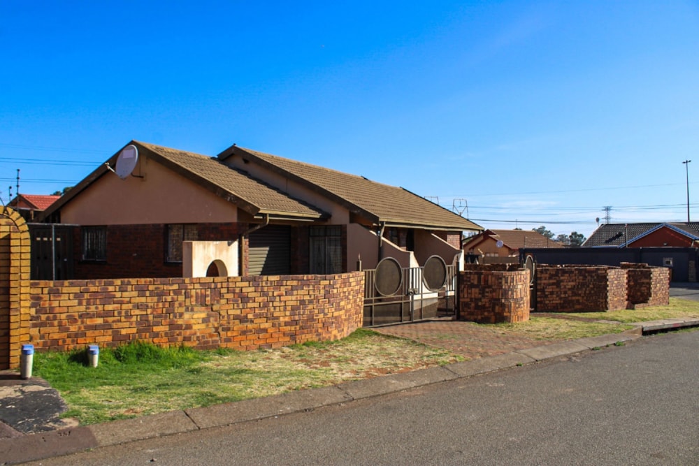 House for sale in Vosloorus - BOK1714563 House for sale in Vosloorus - BOK1714563