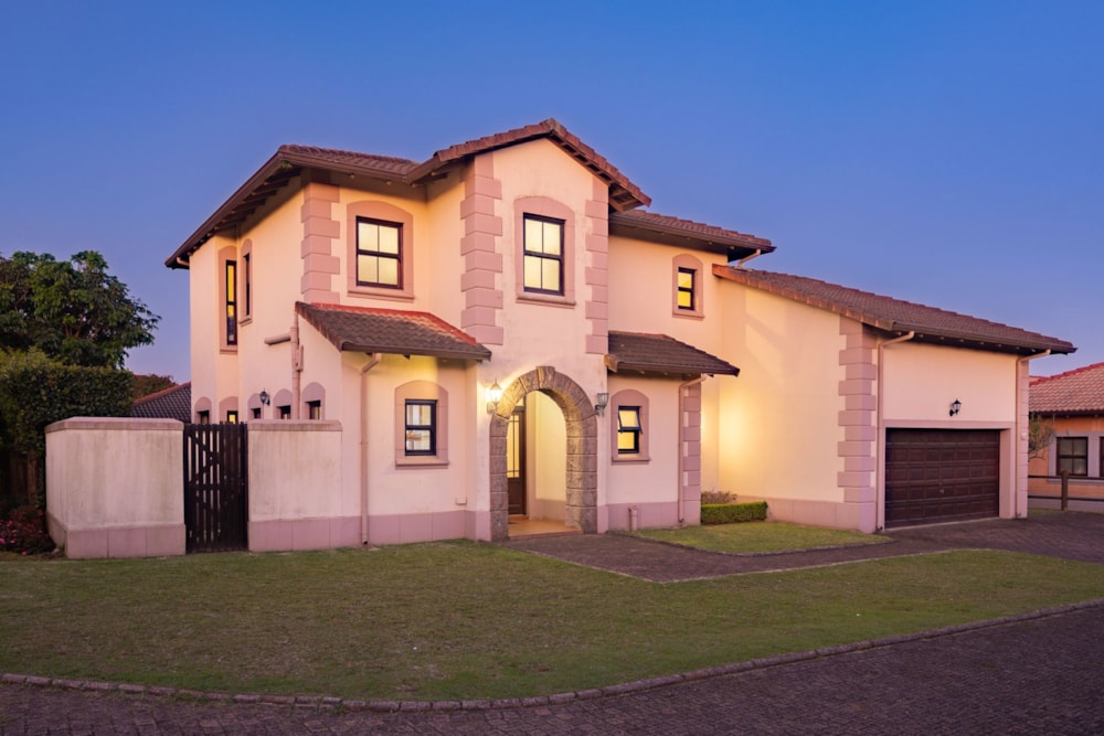 Security estate home for sale in Plantations Estate - 1KF1714017 Security estate home for sale in Plantations Estate - 1KF1714017