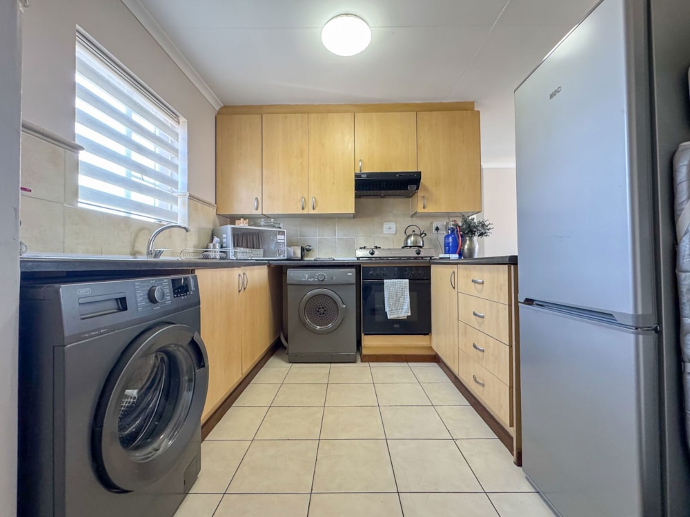 Apartment for sale in Brentwood Park, Benoni - EN1719365