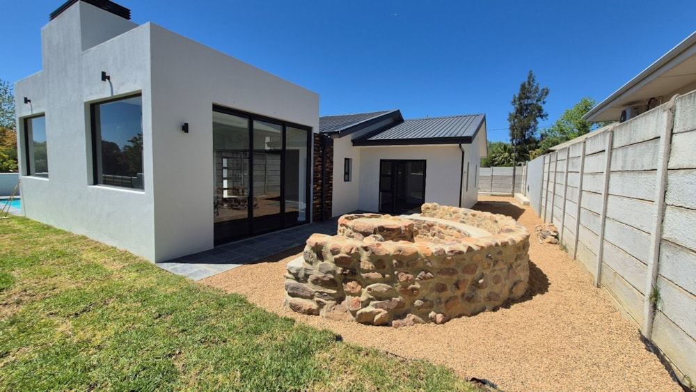 House for sale in Riebeek Kasteel - RVL1714437 House for sale in Riebeek Kasteel - RVL1714437