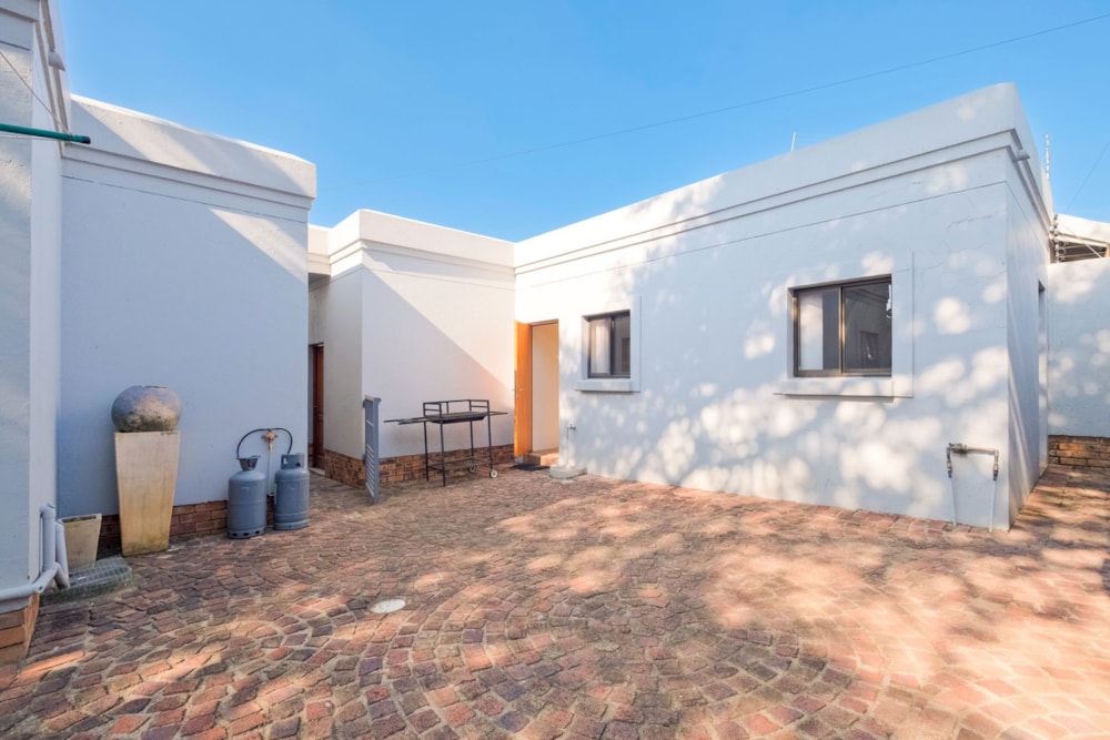 House for sale in Fontainebleau - RAN1714640 House for sale in Fontainebleau - RAN1714640