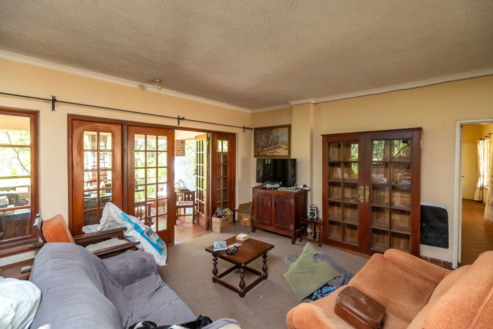 Double-storey house for sale in Helensvale, Zimbabwe - 3ZB1716691