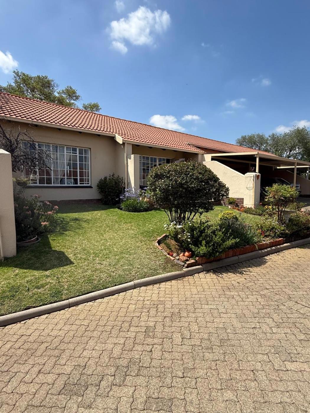 House for sale in Glenvista - 1GV1718996