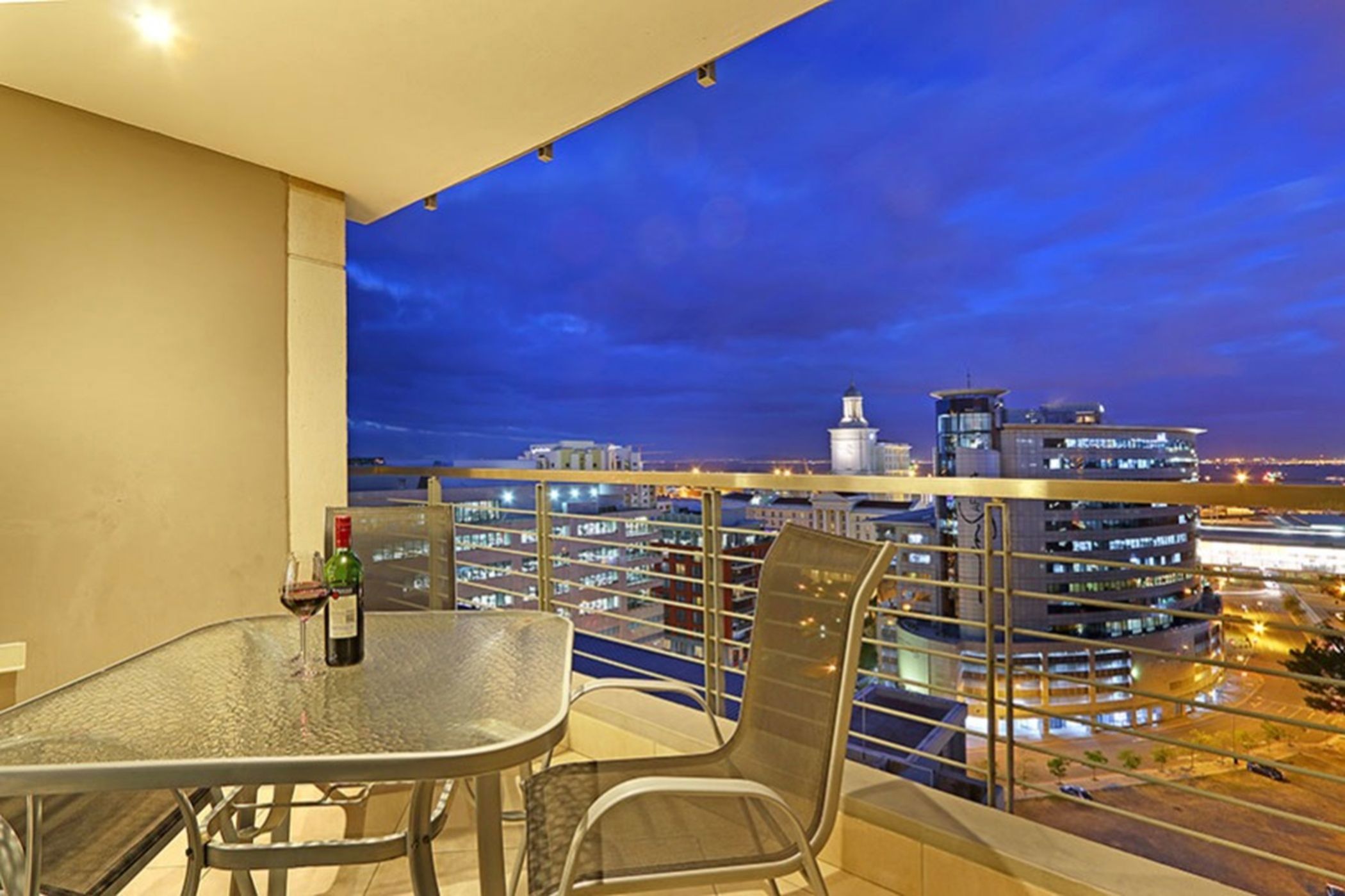 Apartment to rent in City Bowl - CBL1717559