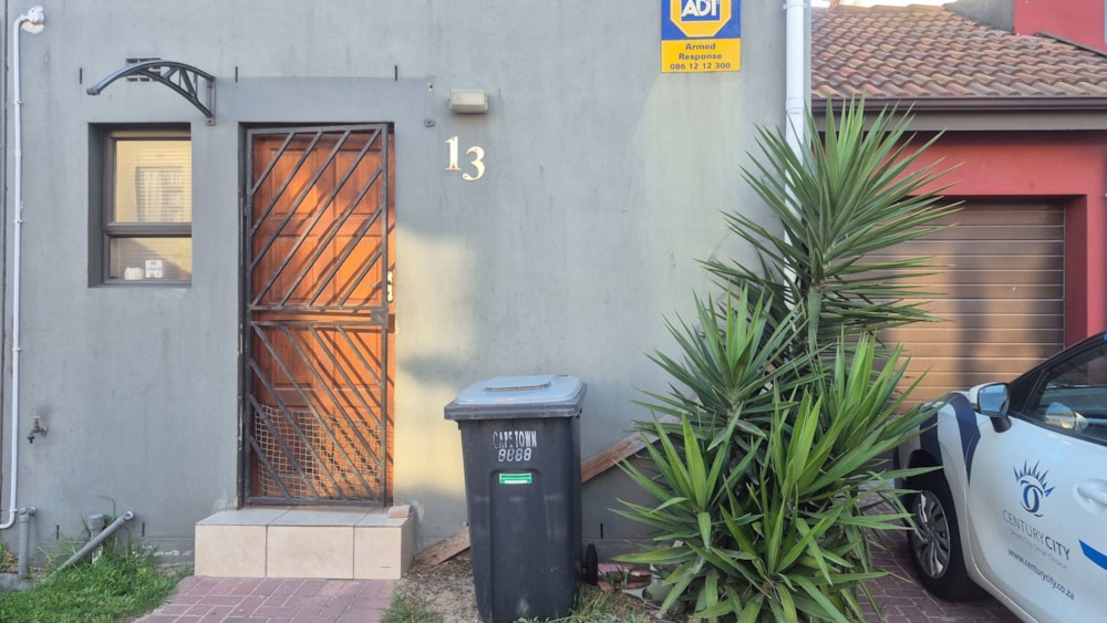 House for sale in Hagley, Kuils River - 1KV1716035