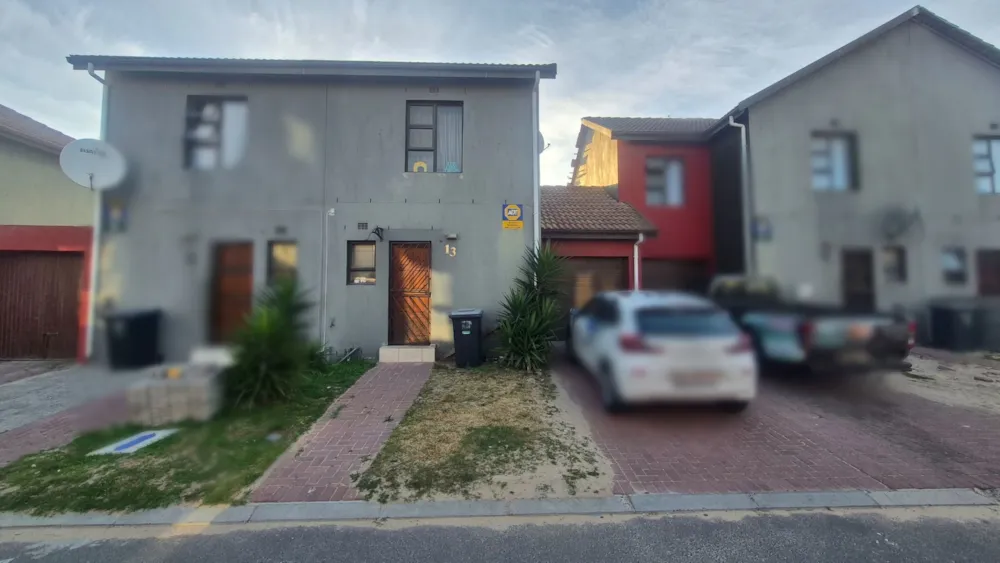 House sold in Hagley, Kuils River - 1KV1716035